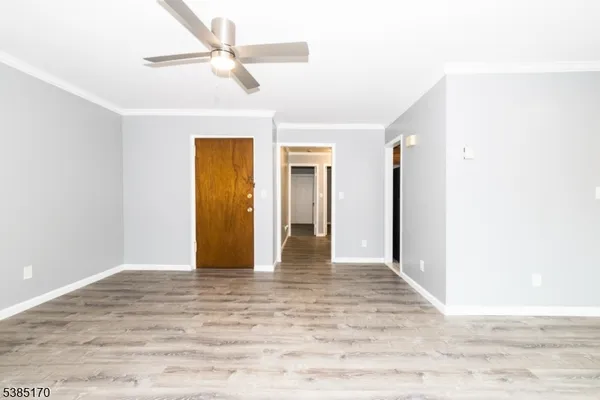 $2,400 | 190 North Park Street, East Orange, NJ 07017