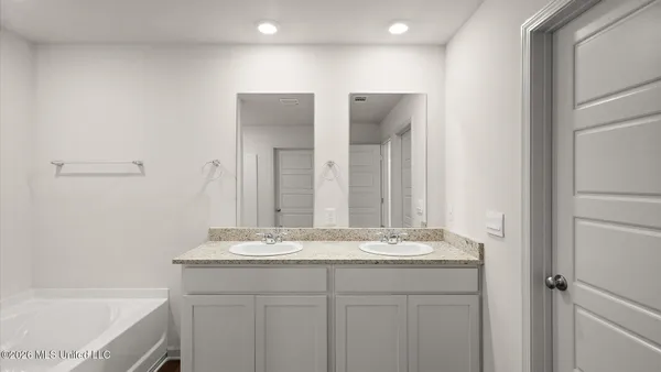 $293,200 | 268 Raulston Drive, Byram, MS 39272