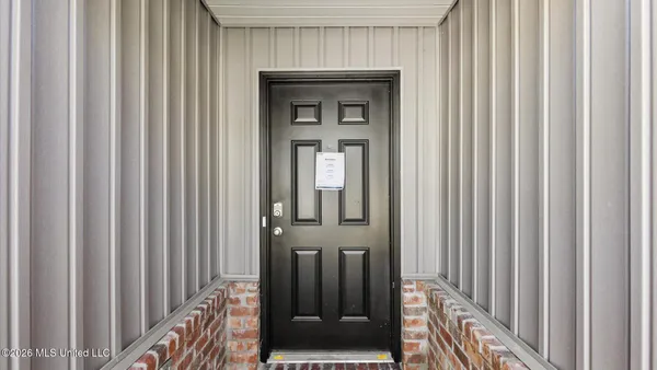 $293,200 | 268 Raulston Drive, Byram, MS 39272