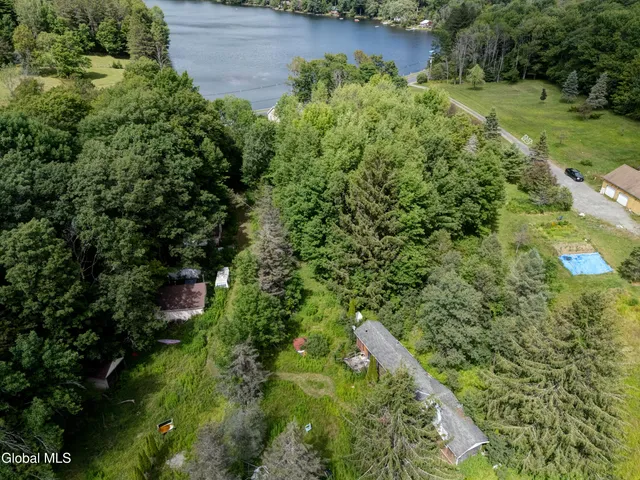 $97,400 | 113 Quiet Path, Summit, NY 12175