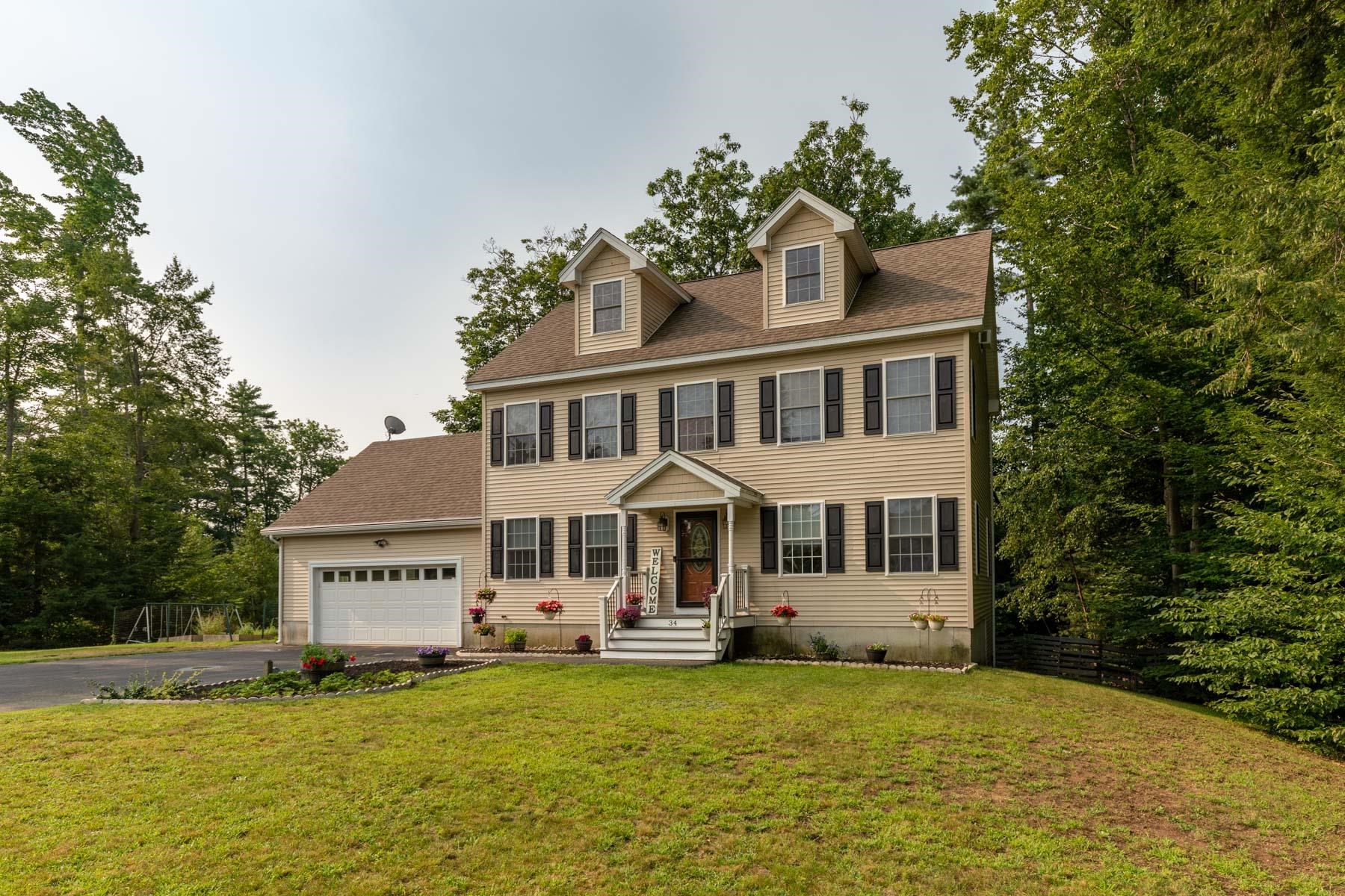 34 Crimson Lane Rochester, NH 03868 - Photo 3 of 40