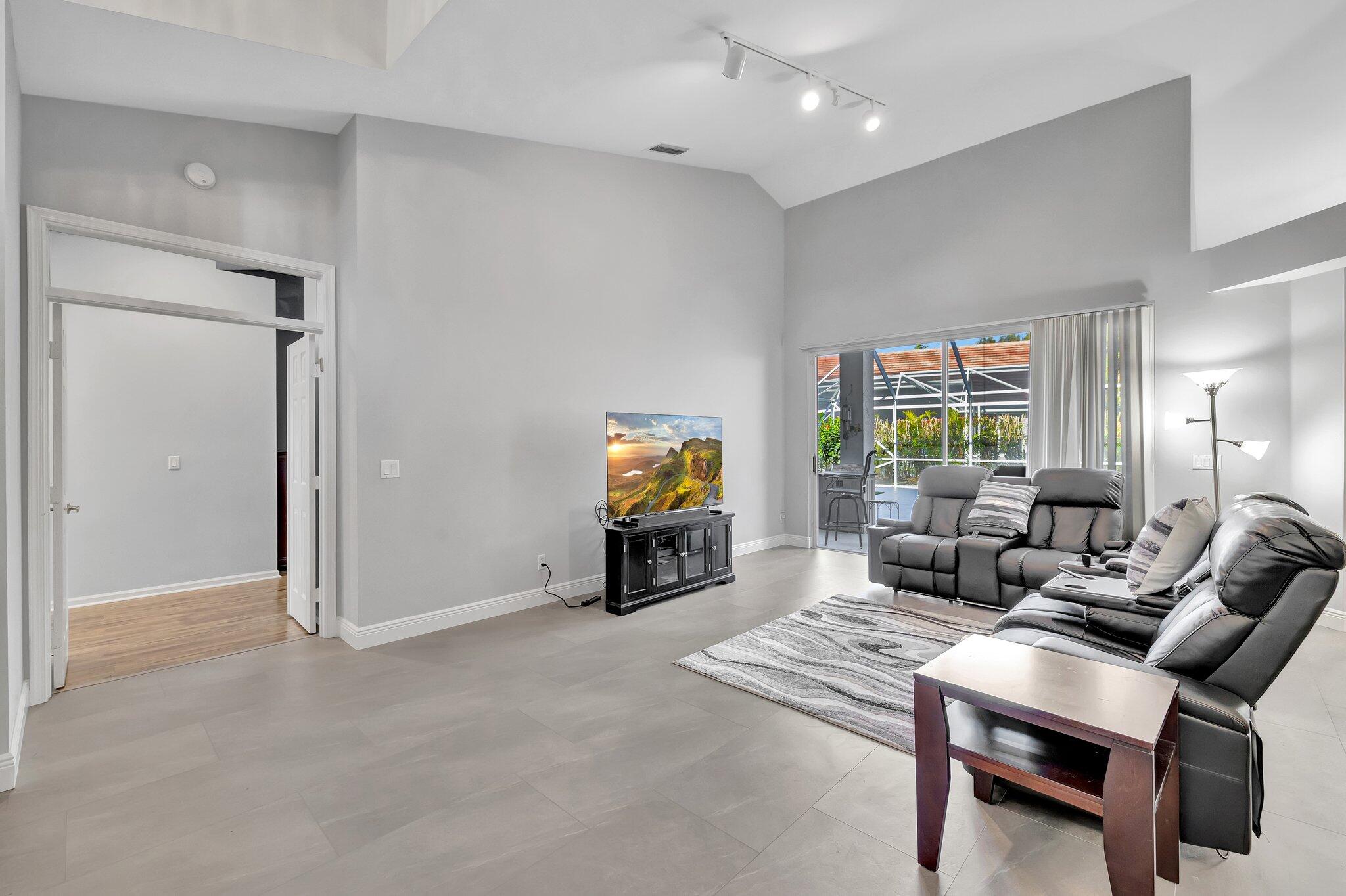 7785 Dorchester Road Boynton Beach, FL 33472 - Photo 5 of 61 9-web-or-mls-3W7A8935