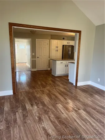 $359,900 | 3427 Greenview Drive, New Albany, IN 47150