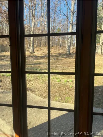 $359,900 | 3427 Greenview Drive, New Albany, IN 47150