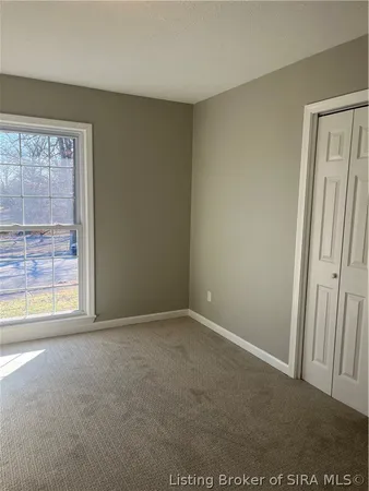 $359,900 | 3427 Greenview Drive, New Albany, IN 47150