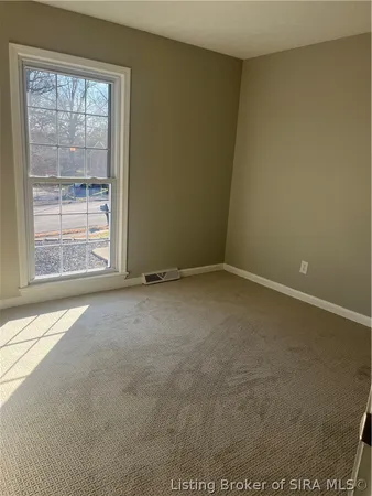 $359,900 | 3427 Greenview Drive, New Albany, IN 47150