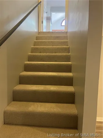 $359,900 | 3427 Greenview Drive, New Albany, IN 47150