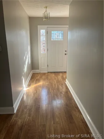 $359,900 | 3427 Greenview Drive, New Albany, IN 47150