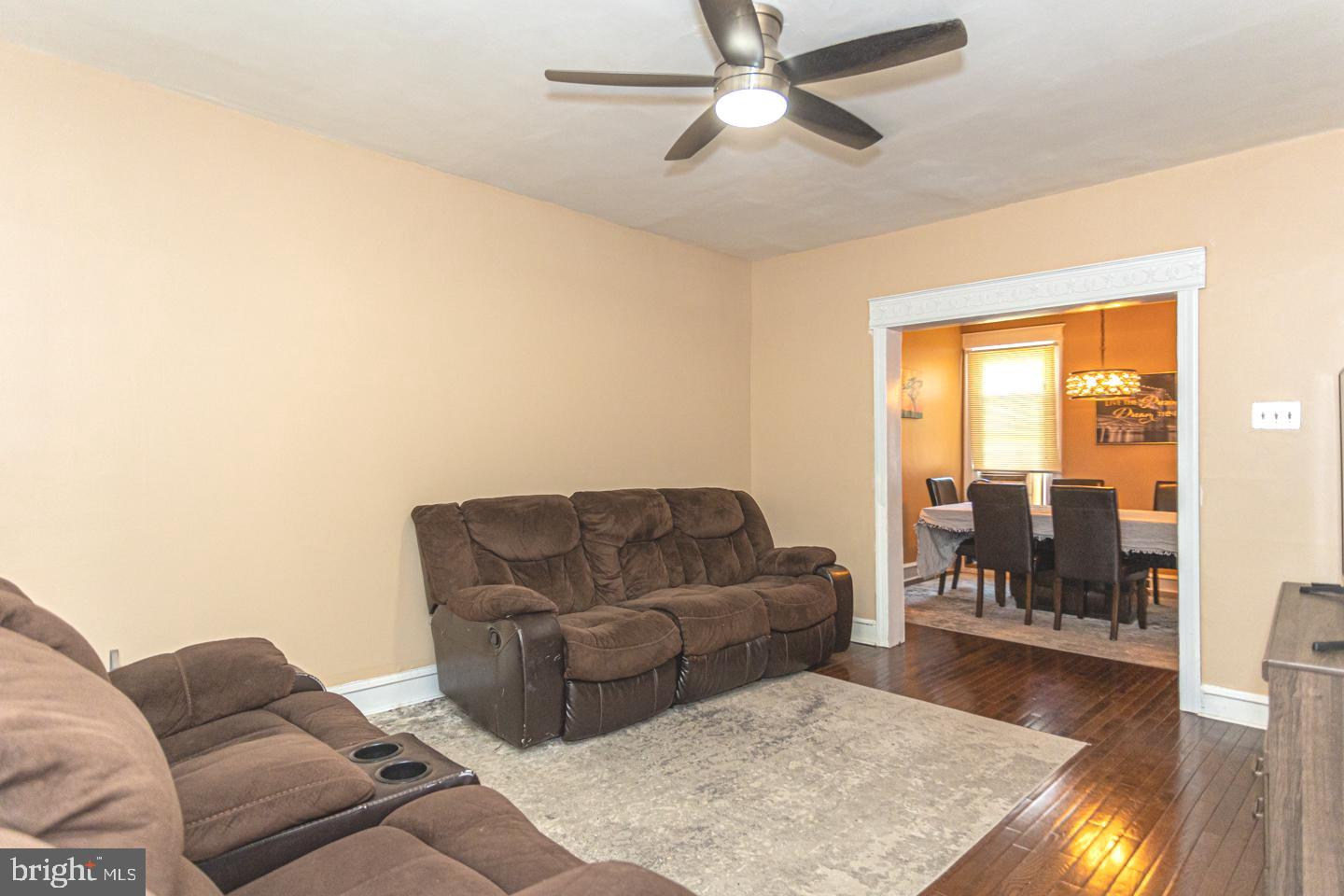 7129 Marsden Street Philadelphia, PA 19135 - Photo 15 of 38