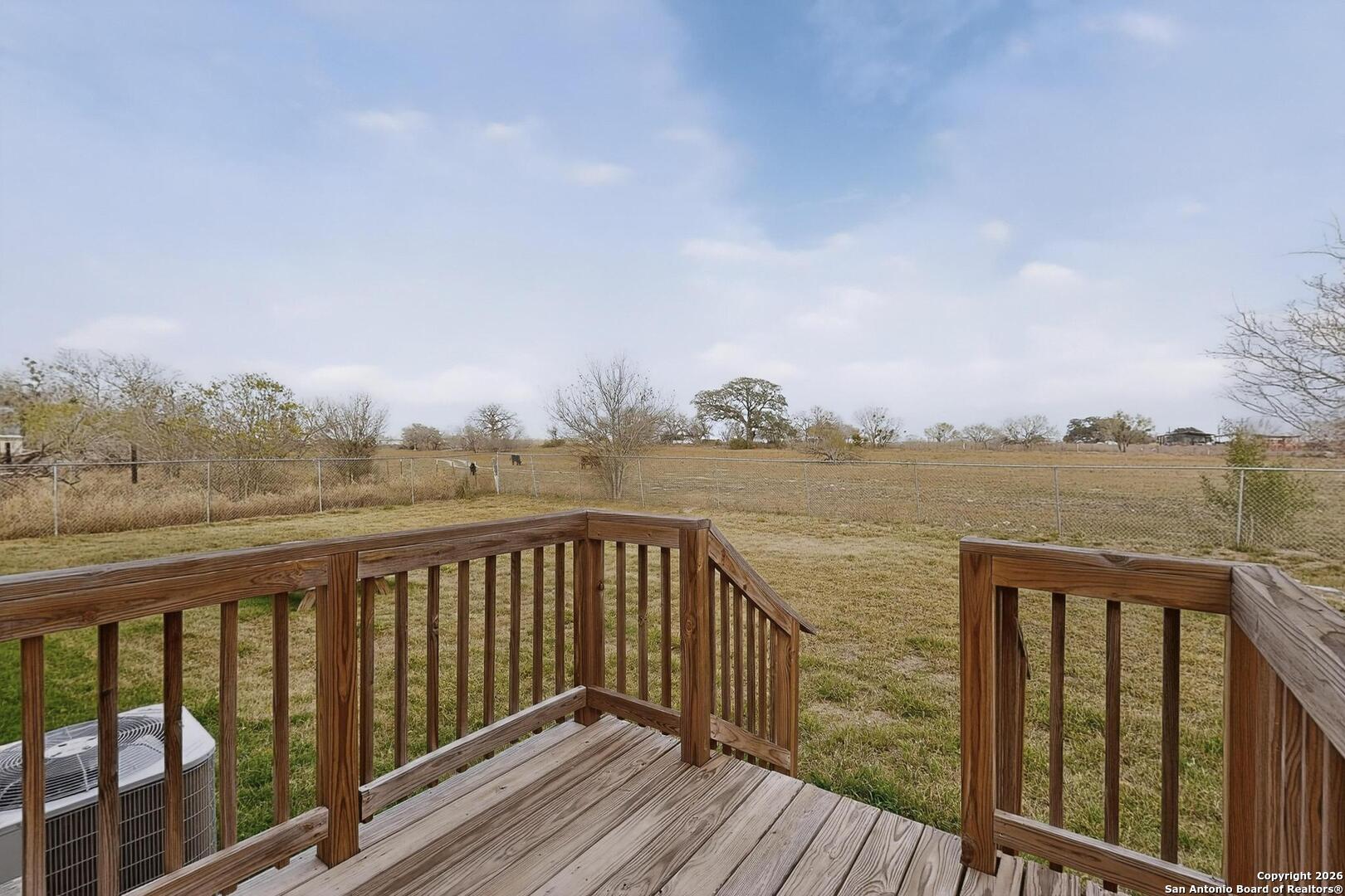19124 La Gloria Road Elmendorf, TX 78112 - Photo 42 of 45 a view of outside space and ocean view