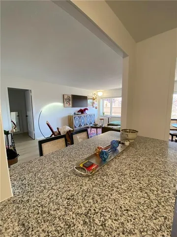 $164,900 | 4545 Wornall Road, Kansas City, MO 64111