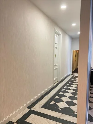 $164,900 | 4545 Wornall Road, Kansas City, MO 64111