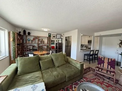 $164,900 | 4545 Wornall Road, Kansas City, MO 64111