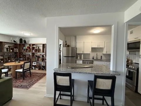 $164,900 | 4545 Wornall Road, Kansas City, MO 64111