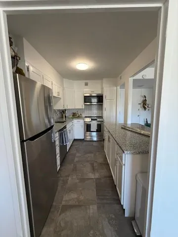 $164,900 | 4545 Wornall Road, Kansas City, MO 64111