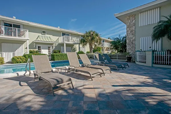 $8,000 | 5500 Old Ocean Boulevard, Unit 210, Ocean Ridge, FL 33435