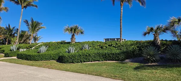 $8,000 | 5500 Old Ocean Boulevard, Unit 210, Ocean Ridge, FL 33435