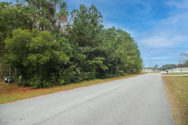 $89,900 | 861 Roberts Road, Newport, NC 28570