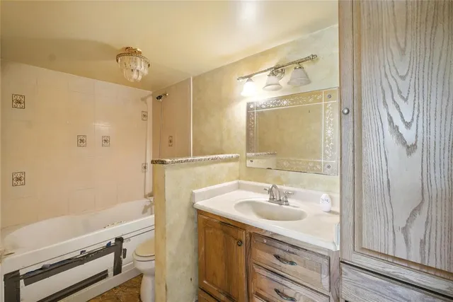 $95,000 | 8321 Sands Point Boulevard, Unit 209, Fort Lauderdale, FL 33321