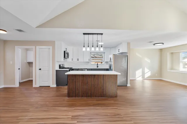 $285,500 | 3309 Park Wick Lane, Deer Park, TX 77536