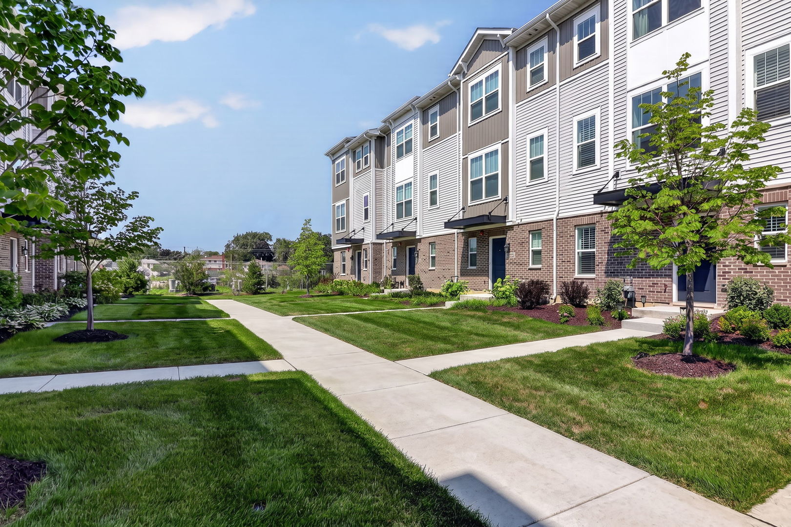 1035 Wren Road Des Plaines, IL 60018 - Photo 26 of 31 Gallery Image 26