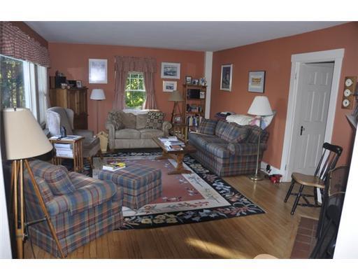 63 Main Road Phippsburg, ME 04562 - Photo 21 of 21 Living Room.