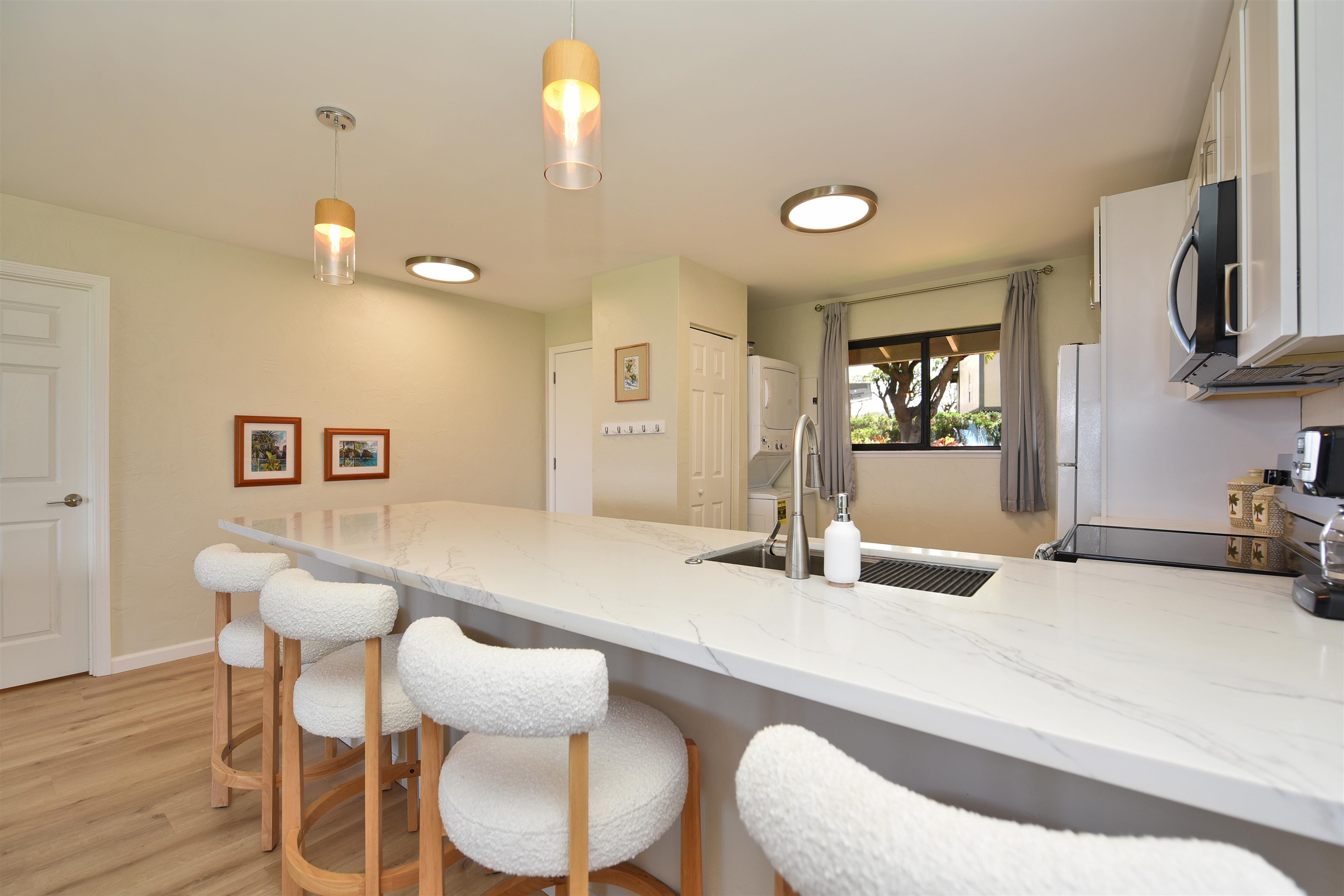 150 Puukolii Road, Unit 6 Lahaina, HI 96761 - Photo 3 of 48