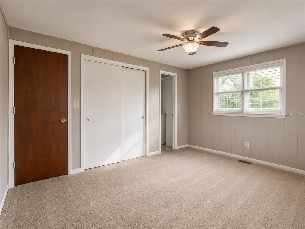 8428 Anay Court New Port Richey, FL 34653 - Photo 7 of 33