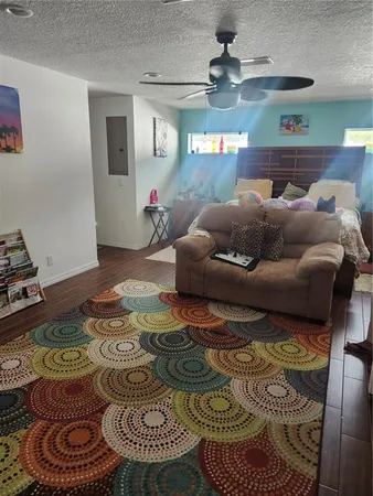 $3,100 | 2242 Wood Court, Deltona, FL 32738