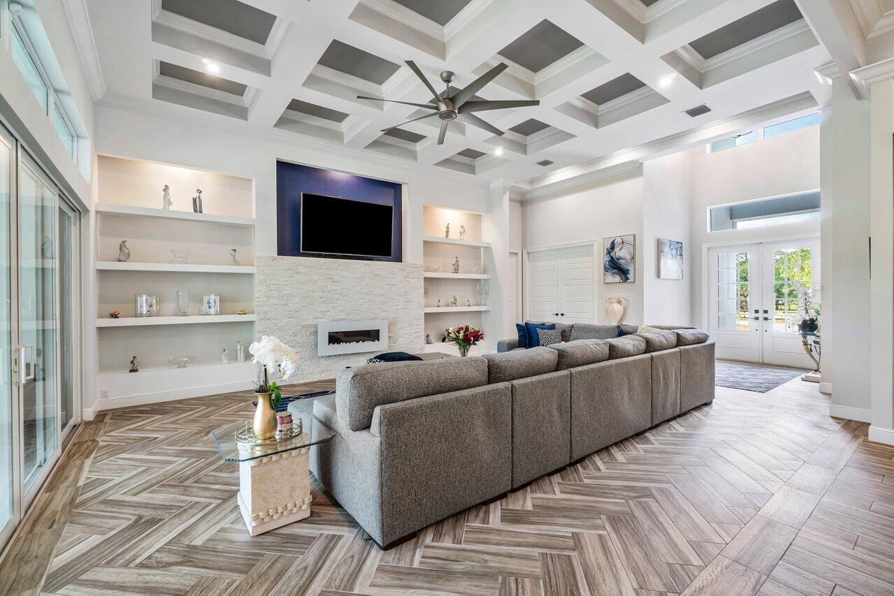 17520 Wildwood Road Jupiter, FL 33478 - Photo 11 of 52 007-17520WildwoodRoad-Jupiter-FL-33478-S