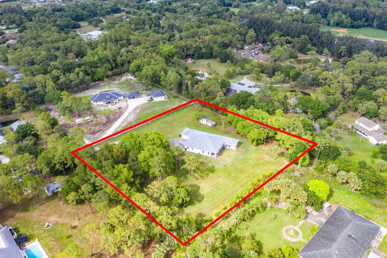 17520 Wildwood Road Jupiter, FL 33478 - Photo 46 of 52 041-17520WildwoodRoad-Jupiter-FL-33478-S