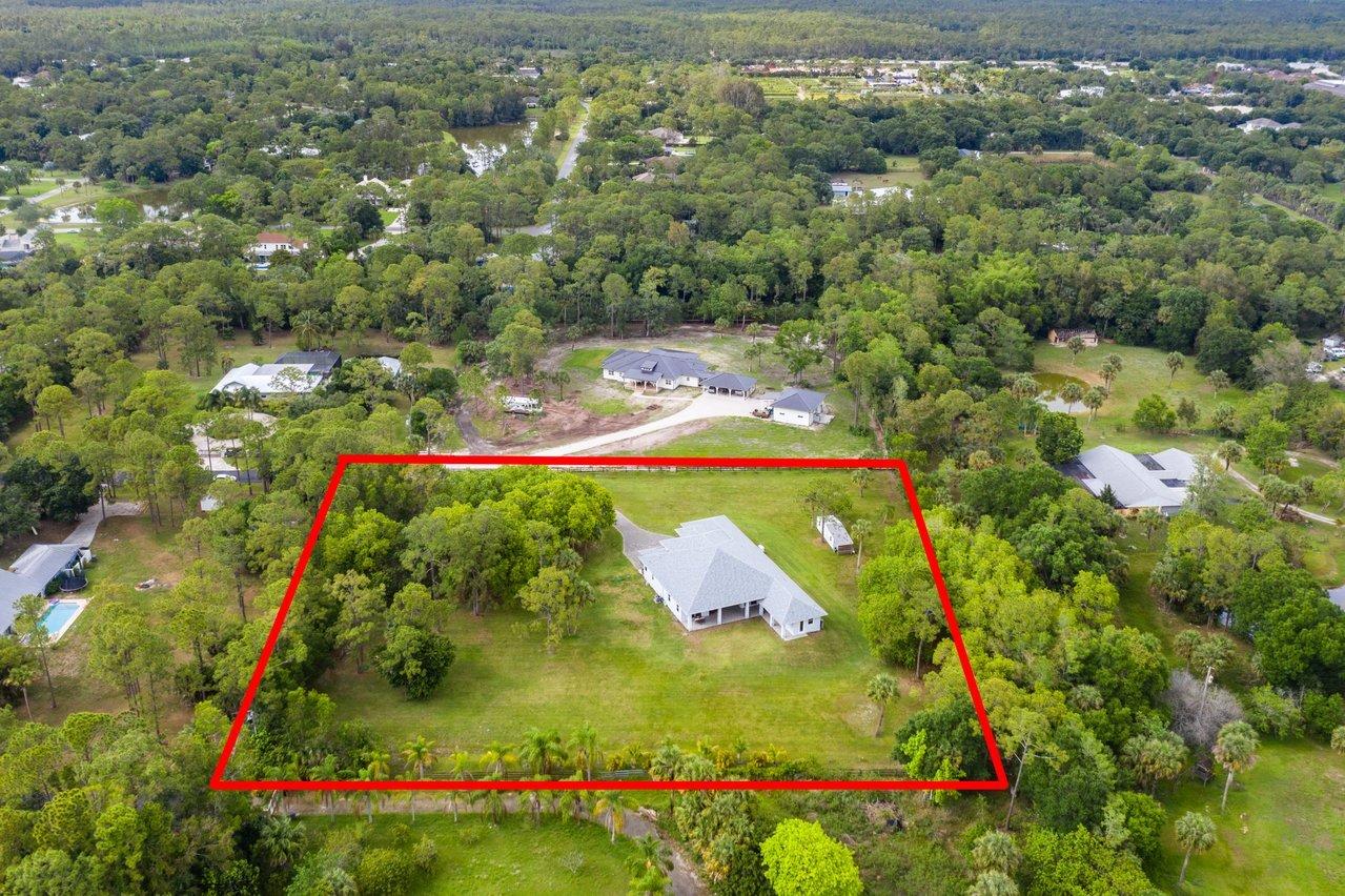 17520 Wildwood Road Jupiter, FL 33478 - Photo 47 of 52 043-17520WildwoodRoad-Jupiter-FL-33478-S