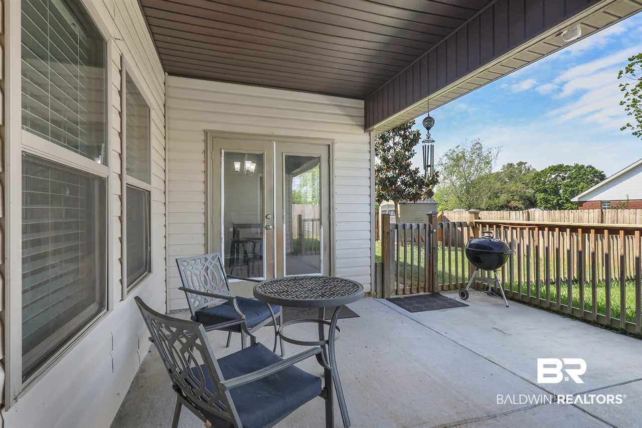 16841 Feder Drive Foley, AL 36535 - Photo 21 of 22 Covered Patio