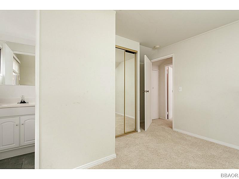 609 Riverside Avenue Sugarloaf, CA 92386 - Photo 16 of 25