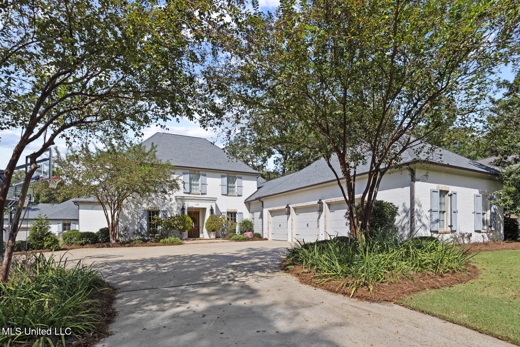 103 Cherry Laurel Court Ridgeland, MS 39157 - Photo 1 of 62 103 Cherry Laurel Court-2