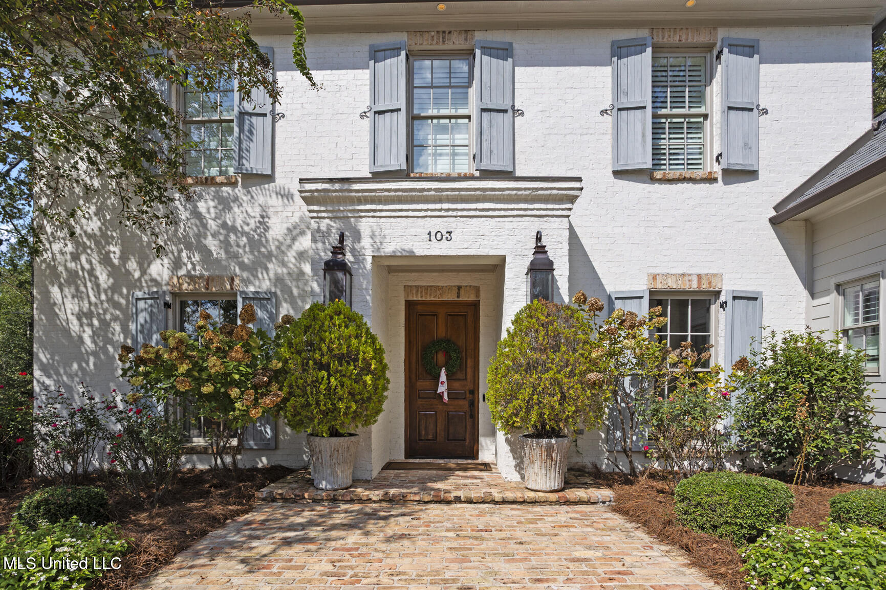 103 Cherry Laurel Court Ridgeland, MS 39157 - Photo 2 of 62 103 Cherry Laurel Court-3