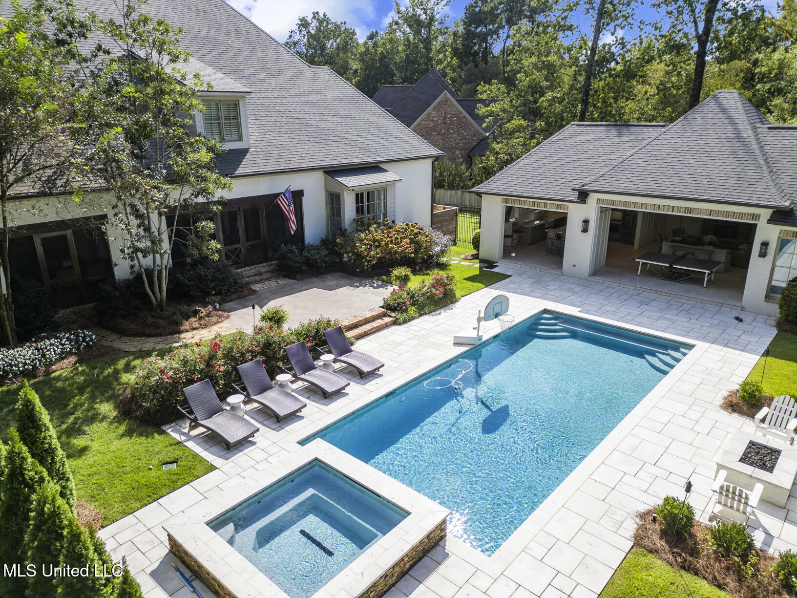 103 Cherry Laurel Court Ridgeland, MS 39157 - Photo 4 of 62 103 Cherry Laurel Ct Drone-10