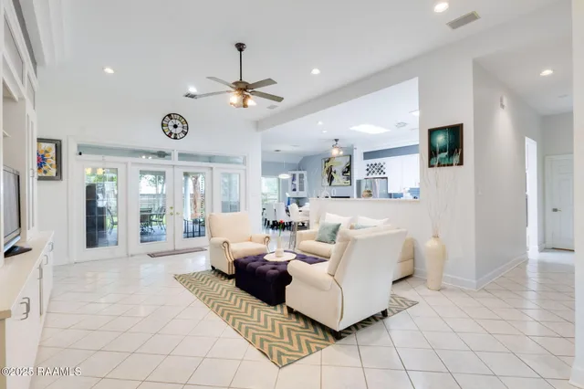 $535,000 | 116 Midland Drive, Lafayette, LA 70506