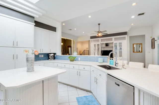 $535,000 | 116 Midland Drive, Lafayette, LA 70506