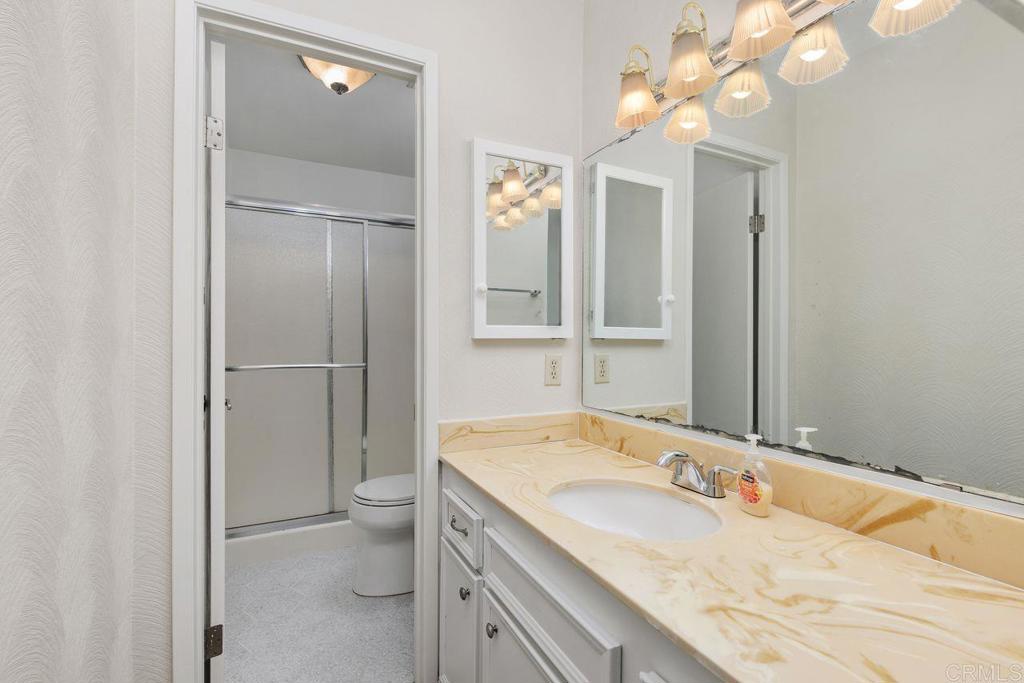 684 Coronado Circle Vista, CA 92084 - Photo 15 of 24