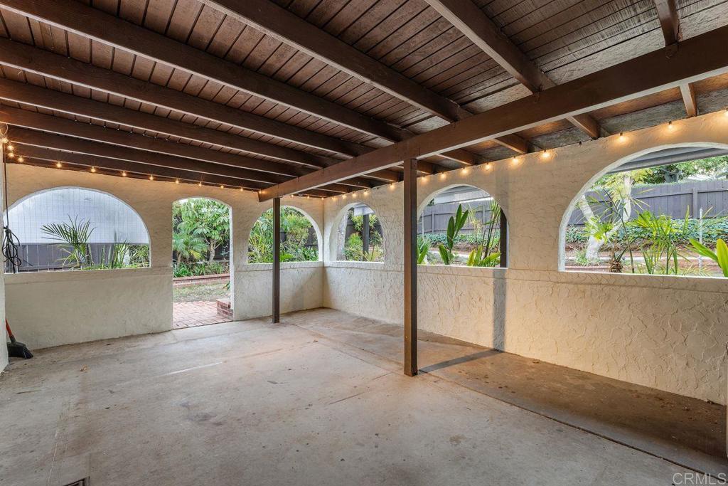 684 Coronado Circle Vista, CA 92084 - Photo 20 of 24