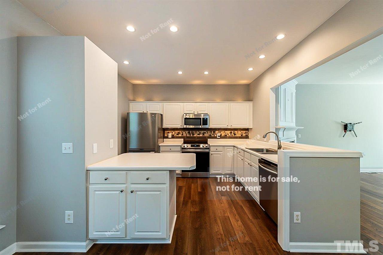 7231 Galon Glen Road Raleigh, NC 27613 - Photo 4 of 18