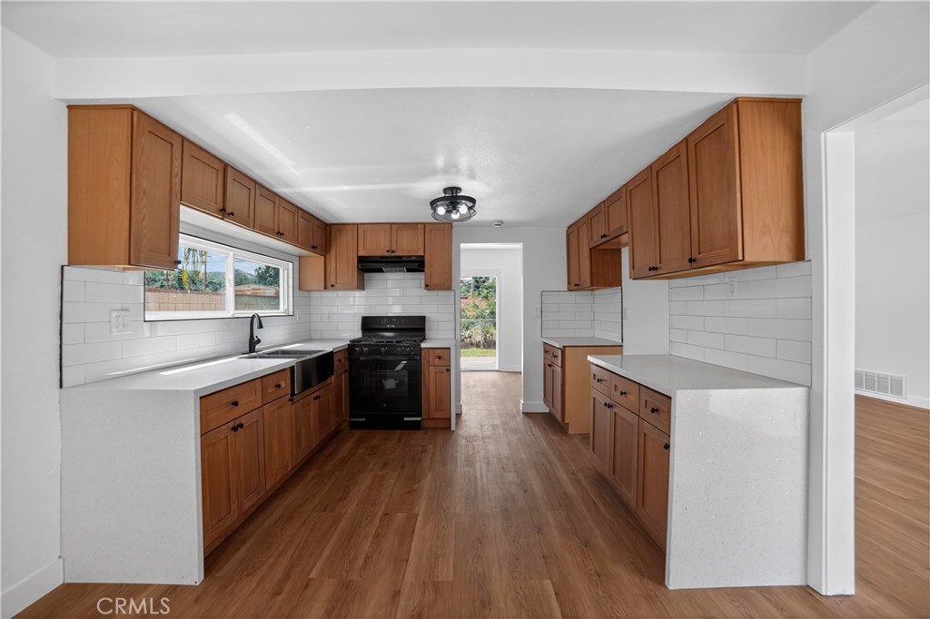 19840 East Rambling Road Covina, CA 91724 - Photo 8 of 30