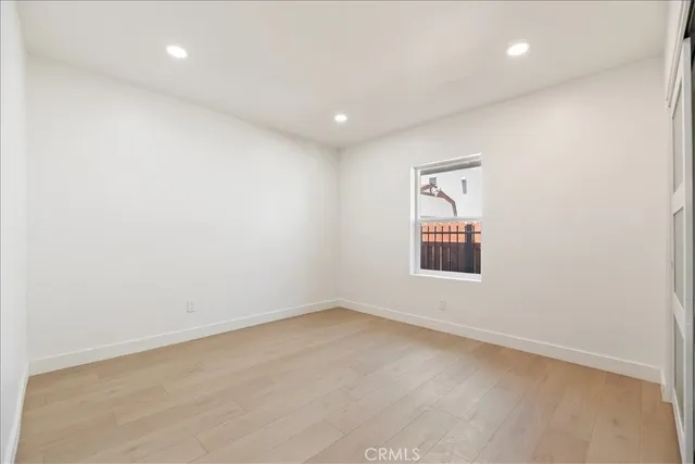 an empty room with a empty space