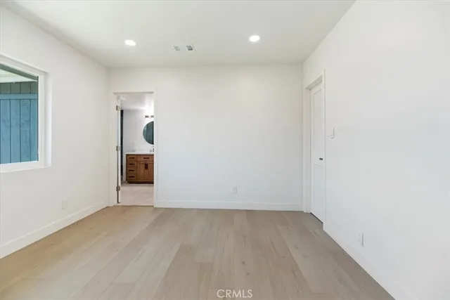 a view of utility room