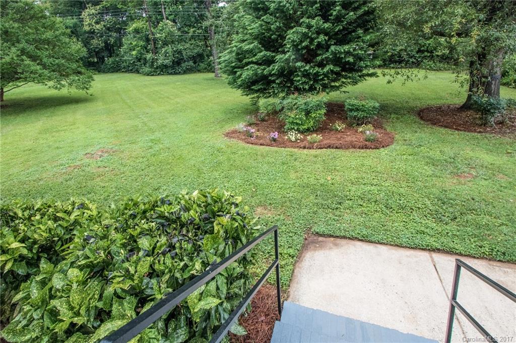 634 Lansdowne Road Charlotte, NC 28270 - Photo 24 of 24 Gallery Image 24