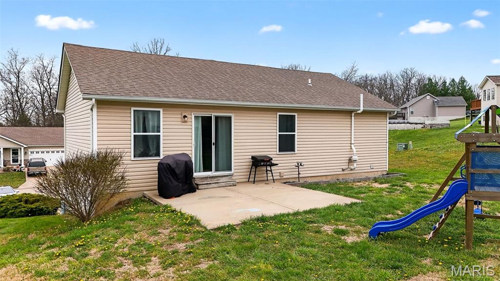 38 Shady Tree Court Winfield, MO 63389 - Photo 32 of 36