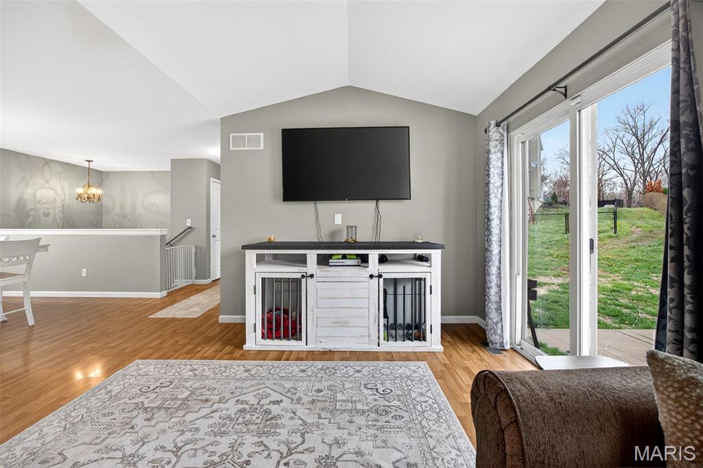 38 Shady Tree Court Winfield, MO 63389 - Photo 5 of 36