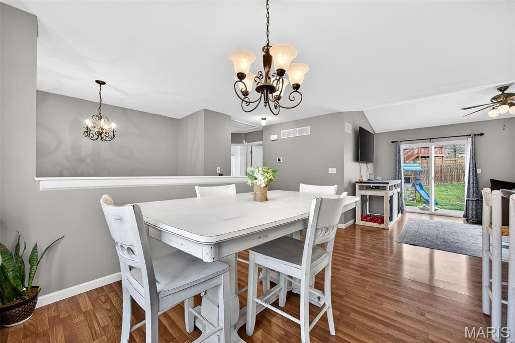 38 Shady Tree Court Winfield, MO 63389 - Photo 7 of 36