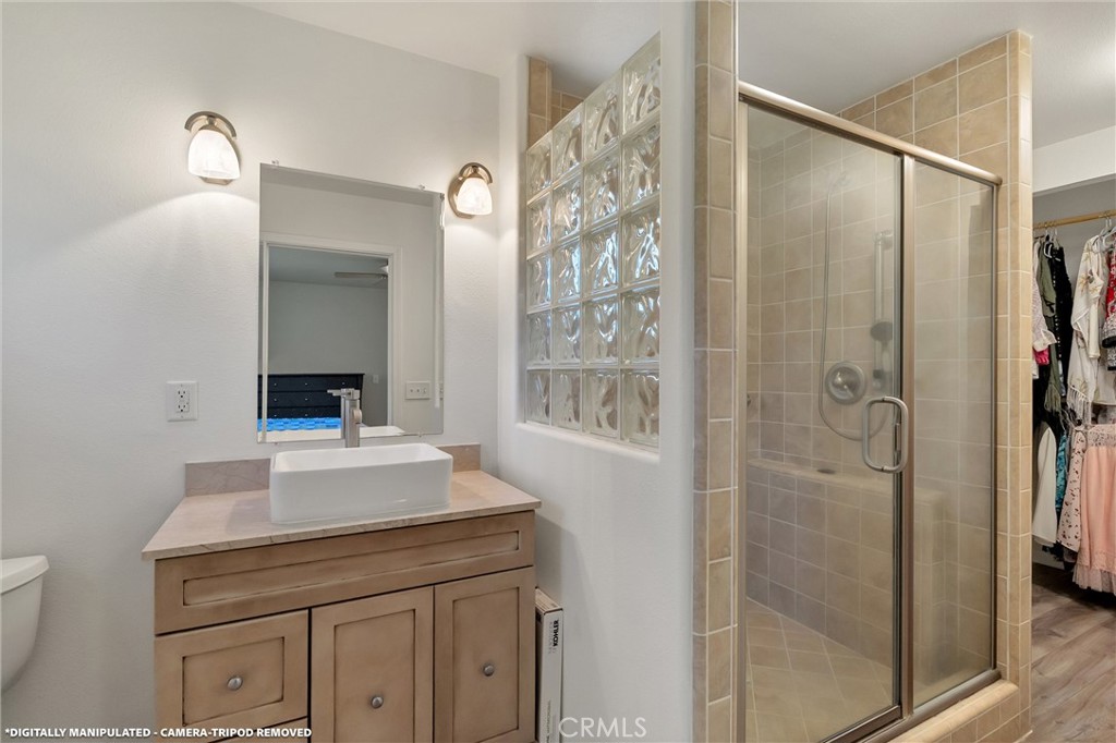 1394 Wagstaff Road Paradise, CA 95969 - Photo 19 of 46 a bathroom with a shower and a sink